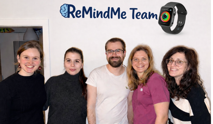 Picture of the 5 members of the Team